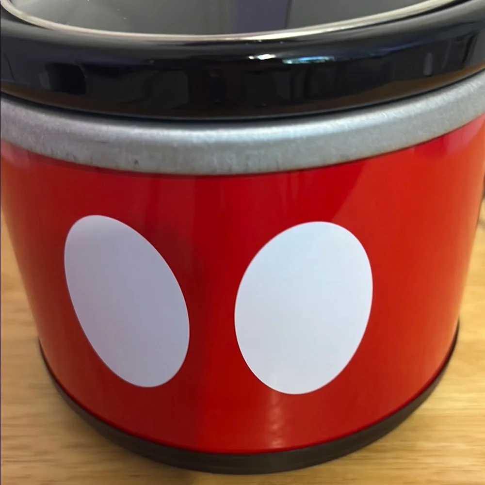 Mickey Mouse Red Slow Cooker 20 oz